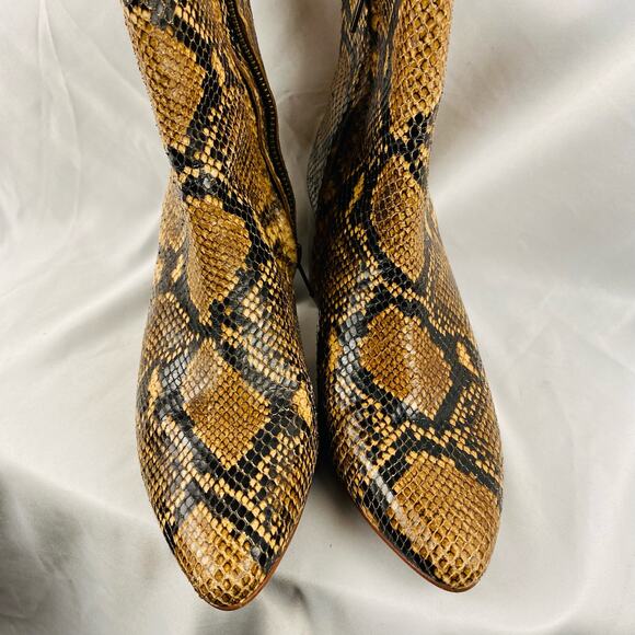 Madewell Fiona Snakeskin Embossed Leather Tan Stacked Heel Ankle Boot Size 6 - Picture 10 of 10